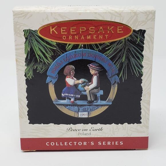 1993 Hallmark Peace on Earth - Poland Handcrafted Keepsake Holiday Ornament - Picture 2 of 5
